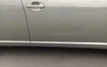 Toyota Avensis III рестайлинг, 2007 год, 900 000 рублей, 24 фотография