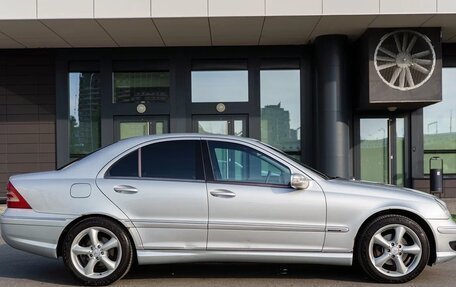 Mercedes-Benz C-Класс, 2004 год, 850 000 рублей, 5 фотография