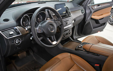 Mercedes-Benz GLS, 2018 год, 4 298 000 рублей, 19 фотография