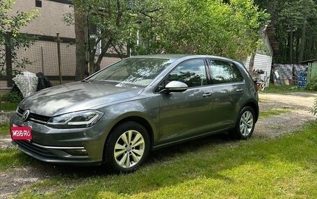 Volkswagen Golf VII, 2018 год, 1 830 000 рублей, 1 фотография