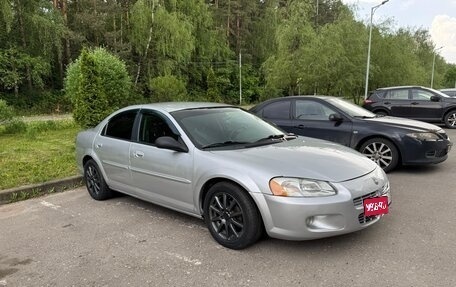 Dodge Stratus II, 2001 год, 350 000 рублей, 1 фотография