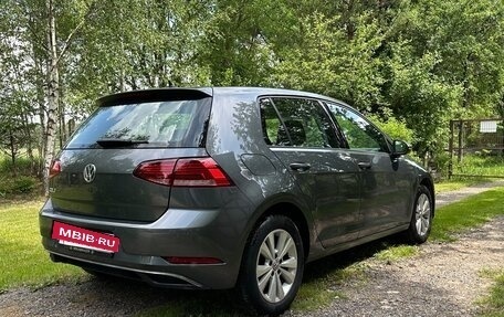 Volkswagen Golf VII, 2018 год, 1 830 000 рублей, 3 фотография
