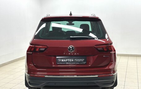 Volkswagen Tiguan II, 2020 год, 3 096 000 рублей, 5 фотография