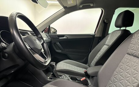 Volkswagen Tiguan II, 2020 год, 3 096 000 рублей, 11 фотография