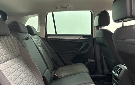 Volkswagen Tiguan II, 2020 год, 3 096 000 рублей, 13 фотография