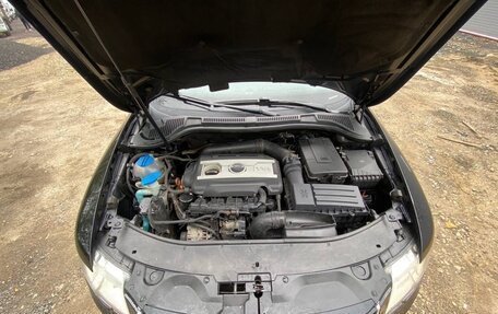 Skoda Superb III рестайлинг, 2010 год, 730 000 рублей, 17 фотография