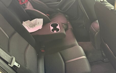 Mazda 3, 2017 год, 2 000 000 рублей, 8 фотография