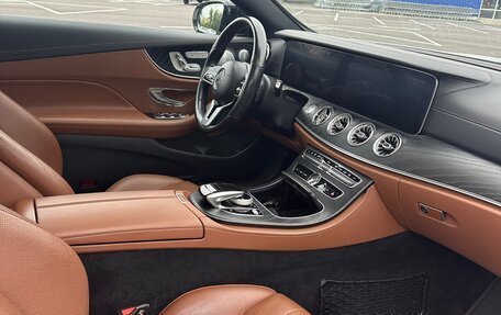 Mercedes-Benz E-Класс, 2019 год, 4 999 000 рублей, 9 фотография
