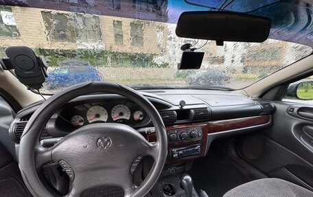 Dodge Stratus II, 2001 год, 350 000 рублей, 16 фотография
