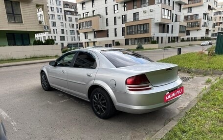 Dodge Stratus II, 2001 год, 350 000 рублей, 7 фотография