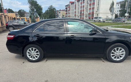 Toyota Camry, 2010 год, 1 400 000 рублей, 6 фотография