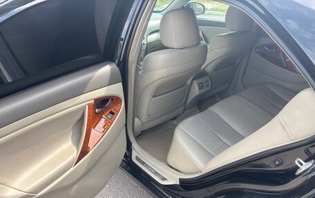 Toyota Camry, 2010 год, 1 400 000 рублей, 10 фотография