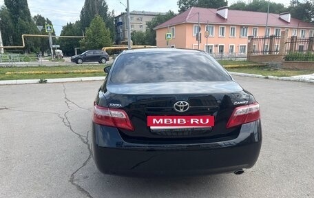 Toyota Camry, 2010 год, 1 400 000 рублей, 4 фотография