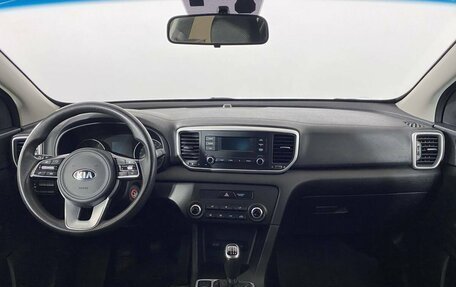 KIA Sportage IV рестайлинг, 2019 год, 1 899 000 рублей, 17 фотография