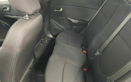 KIA Rio III рестайлинг, 2016 год, 749 000 рублей, 18 фотография