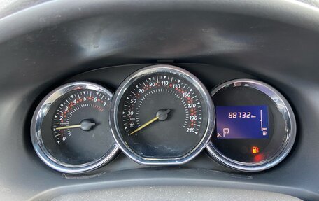 Renault Sandero II рестайлинг, 2015 год, 1 047 000 рублей, 9 фотография