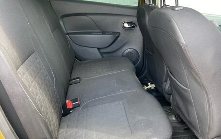 Renault Sandero II рестайлинг, 2015 год, 1 047 000 рублей, 14 фотография