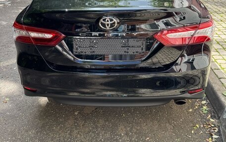 Toyota Camry, 2018 год, 3 100 000 рублей, 4 фотография