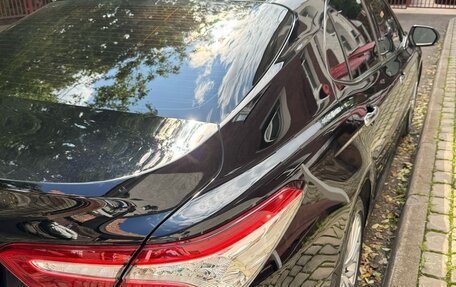Toyota Camry, 2018 год, 3 100 000 рублей, 3 фотография