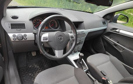 Opel Astra H, 2010 год, 649 000 рублей, 2 фотография