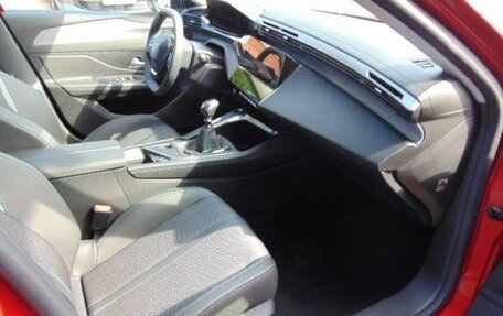 Peugeot 308, 2022 год, 2 520 000 рублей, 7 фотография