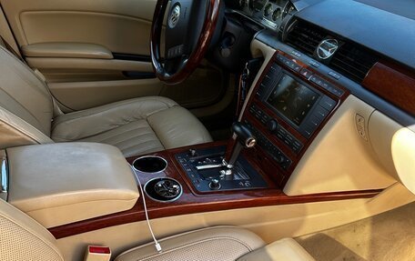 Volkswagen Phaeton I рестайлинг, 2007 год, 1 300 000 рублей, 13 фотография