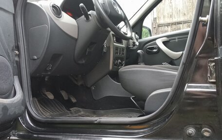Renault Logan I, 2011 год, 780 000 рублей, 8 фотография