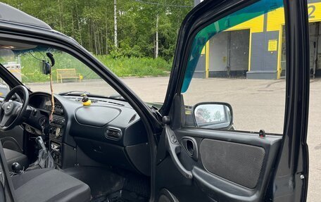 Chevrolet Niva I рестайлинг, 2009 год, 300 000 рублей, 5 фотография