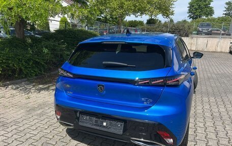 Peugeot 308, 2022 год, 2 310 000 рублей, 5 фотография