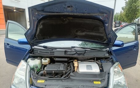 Toyota Prius, 2008 год, 780 000 рублей, 7 фотография