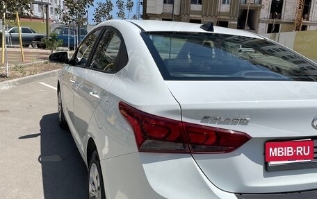 Hyundai Solaris II рестайлинг, 2017 год, 900 000 рублей, 6 фотография