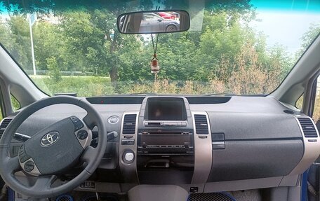 Toyota Prius, 2008 год, 780 000 рублей, 25 фотография