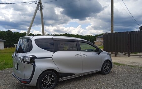 Toyota Sienta II, 2019 год, 1 400 000 рублей, 3 фотография