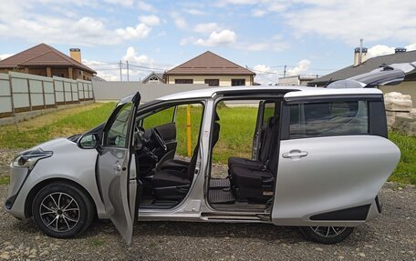 Toyota Sienta II, 2019 год, 1 400 000 рублей, 6 фотография