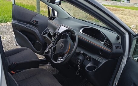 Toyota Sienta II, 2019 год, 1 400 000 рублей, 10 фотография