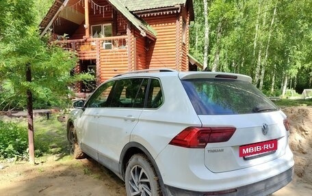 Volkswagen Tiguan II, 2018 год, 2 200 000 рублей, 7 фотография