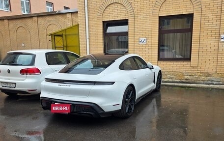 Porsche Taycan I, 2022 год, 8 500 000 рублей, 2 фотография