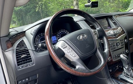 Infiniti QX80 I рестайлинг, 2018 год, 6 000 000 рублей, 13 фотография