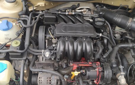Volkswagen Bora, 2003 год, 330 000 рублей, 7 фотография
