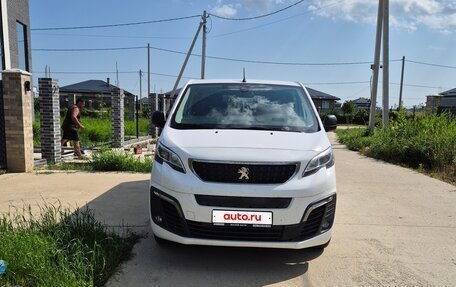 Peugeot Traveller I, 2020 год, 3 650 000 рублей, 3 фотография