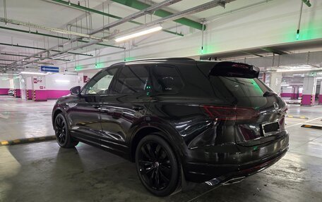 Volkswagen Touareg III, 2021 год, 7 800 000 рублей, 4 фотография