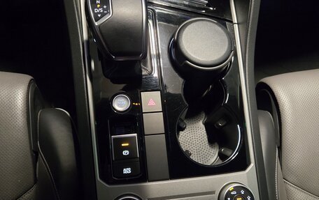 Volkswagen Touareg III, 2021 год, 7 800 000 рублей, 15 фотография