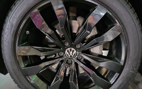 Volkswagen Touareg III, 2021 год, 7 800 000 рублей, 22 фотография