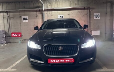Jaguar XF II, 2017 год, 2 499 999 рублей, 2 фотография