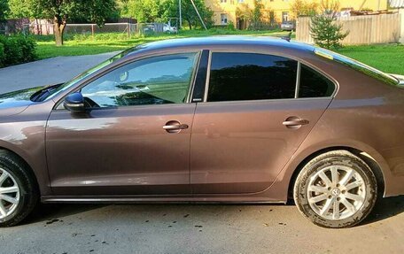 Volkswagen Jetta VI, 2014 год, 1 200 000 рублей, 4 фотография