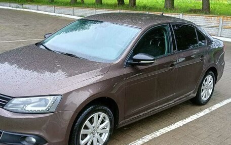 Volkswagen Jetta VI, 2014 год, 1 200 000 рублей, 5 фотография