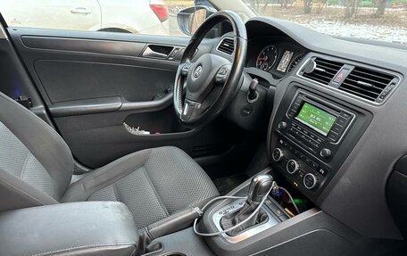 Volkswagen Jetta VI, 2014 год, 1 200 000 рублей, 20 фотография