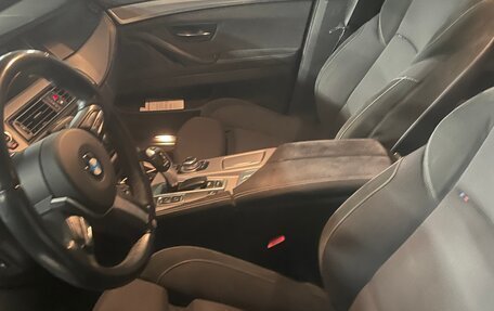 BMW 5 серия, 2014 год, 2 190 000 рублей, 11 фотография