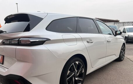 Peugeot 308, 2022 год, 2 340 000 рублей, 4 фотография