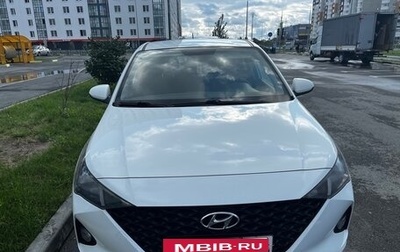 Hyundai Solaris II рестайлинг, 2020 год, 940 000 рублей, 1 фотография